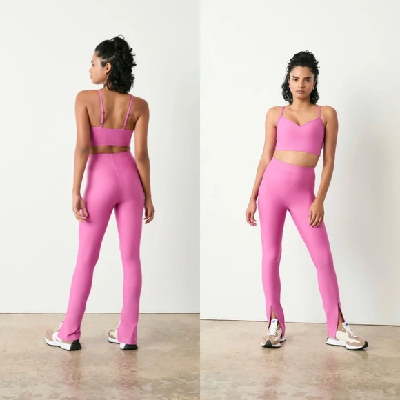 NWT Bandier Sincerely Jules Lotus Front Slit Legging in Deep Orchid Size Small - Picture 1 of 11